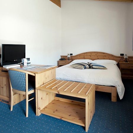 Sport Hotel Alpina Madesimo Exterior photo